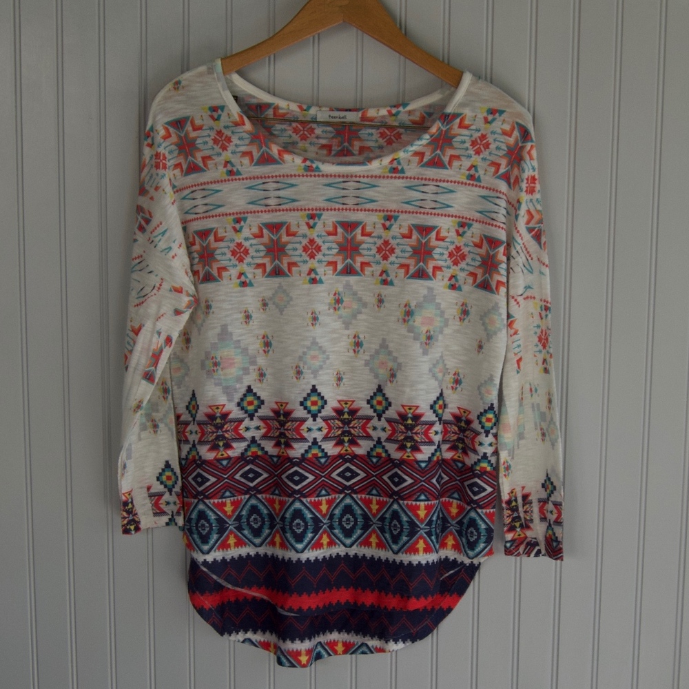 Teenbell colorful aztec print hi lo top